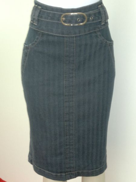 Saia Jeans Alta com cinto 40 Ref.3111